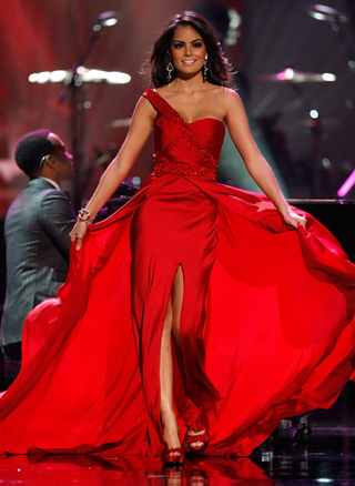 Illustration for article titled The Agony And The Ecstasy Of Miss Universe Gowns